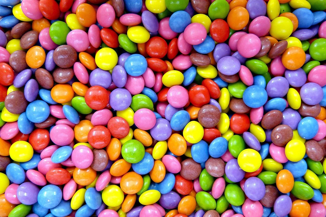 Słodycze świata: viralowe hity od USA po Azję — odkryj je w candy shop